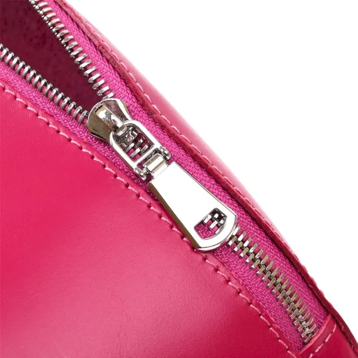 Модная женская бананка из натуральной кожи Shvigel 16392 Малиновый