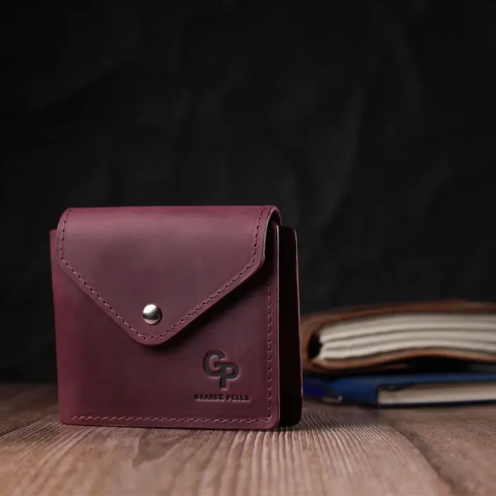 Модний жіночий гаманець з монетницею із матової натуральної шкіри GRANDE PELLE 16805 Бордовий