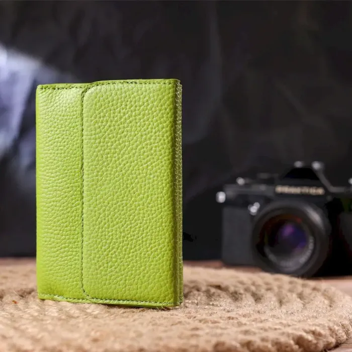 Стильний молодіжний гаманець з натуральної шкіри флотар CANPELLINI 21598 Салатовий