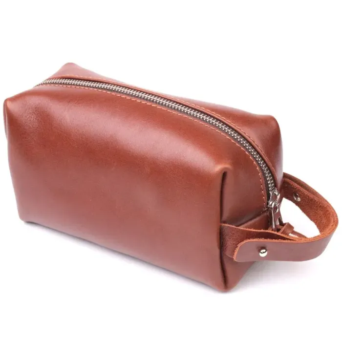 Чоловіча косметичка середнього розміру із гладкої шкіри на блискавці Серце GRANDE PELLE 16765 Світло-коричнева