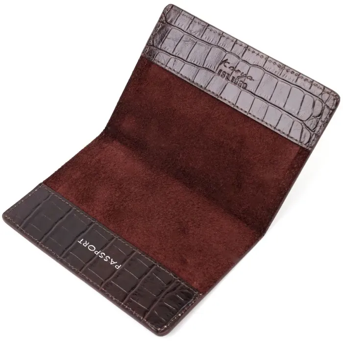Мужская обложка на паспорт из фактурной кожи под рептилию KARYA 20923 Коричневый