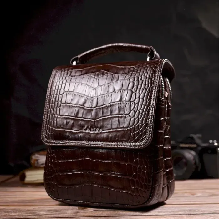 Мужская вертикальная сумка из натуральной кожи с тиснением под крокодила KARYA 21946 Коричневый
