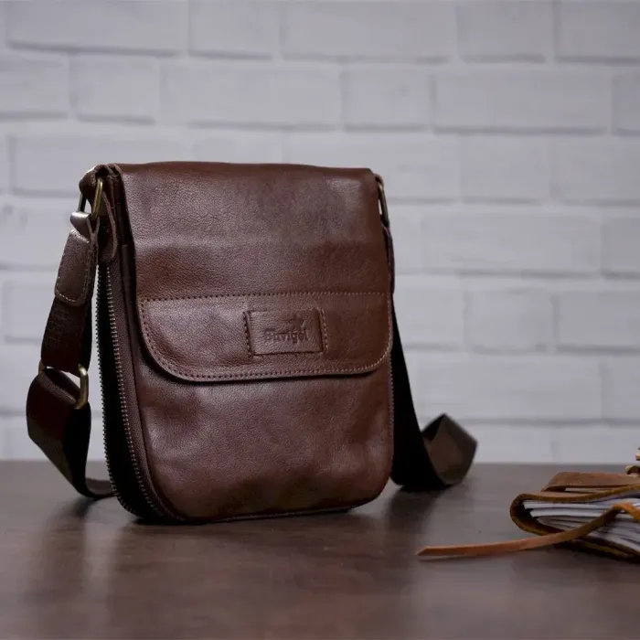 Чоловіча шкіряна сумка планшетка SHVIGEL 19114