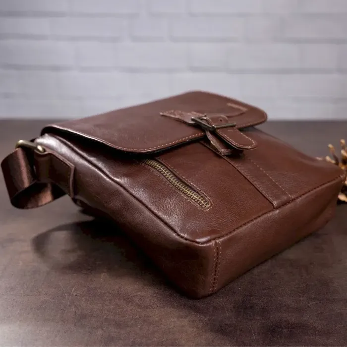 Чоловіча шкіряна сумка SHVIGEL 19101 Коричнева