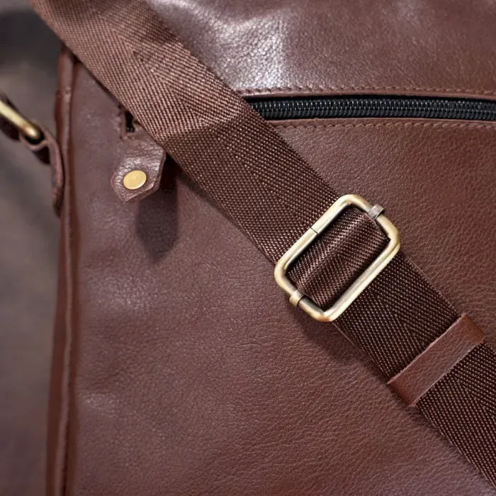 Чоловіча шкіряна сумка SHVIGEL 19112 Коричнева