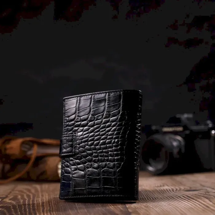 Чоловічий фактурний вертикальний гаманець із натуральної шкіри з тисненням під крокодила BOND 22004 Чорний