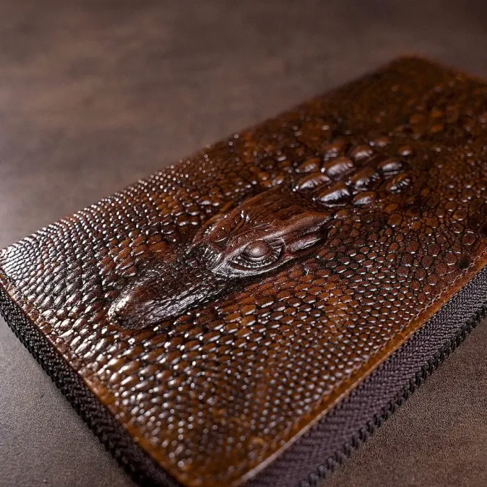 Чоловічий клатч із силуетом каймана 20235 Vintage Коричневий