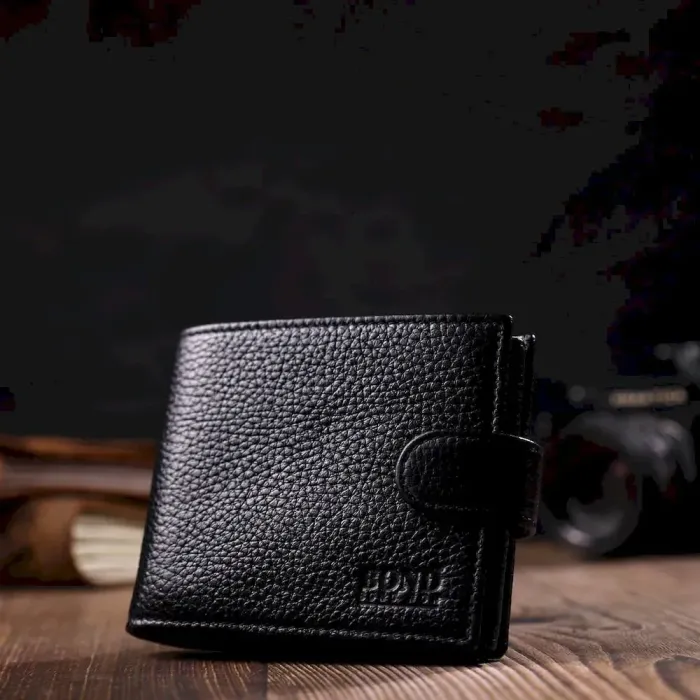 Чоловічий компактний горизонтальний гаманець із натуральної шкіри флотар BOND 22006 Чорний