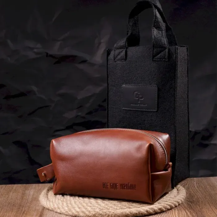 Мужской несессер большого размера из гладкой кожи на молнии Украина GRANDE PELLE 16769 Светло-коричневый