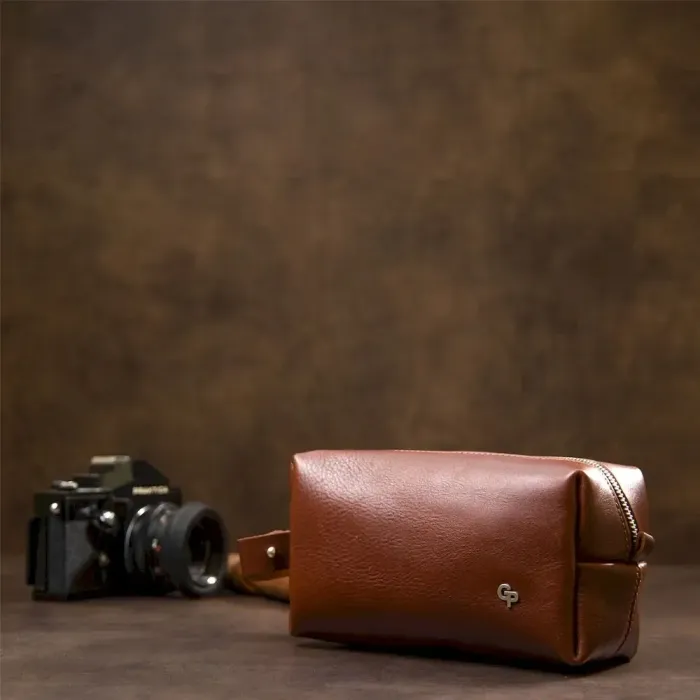 Чоловічий несесер із натуральної шкіри GRANDE PELLE 11416 Коричневий