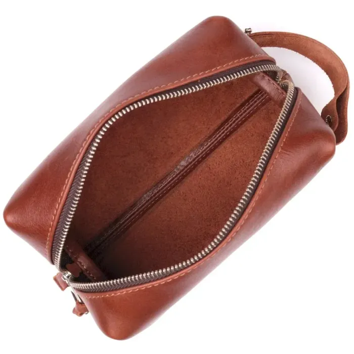 Чоловічий несесер середнього розміру з гладкої шкіри на блискавці GRANDE PELLE 16766 Світло-коричневий