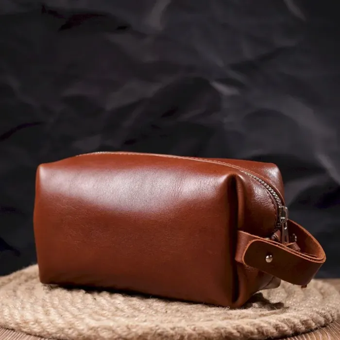 Чоловічий несесер середнього розміру з гладкої шкіри на блискавці GRANDE PELLE 16766 Світло-коричневий