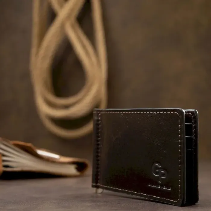 Мужской практичный зажим для денег GRANDE PELLE 11403 Темно-коричневый