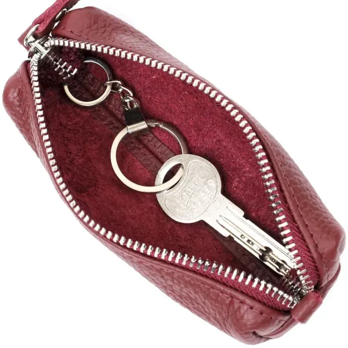 Надійна шкіряна ключниця GRANDE PELLE 11667 Бордовий
