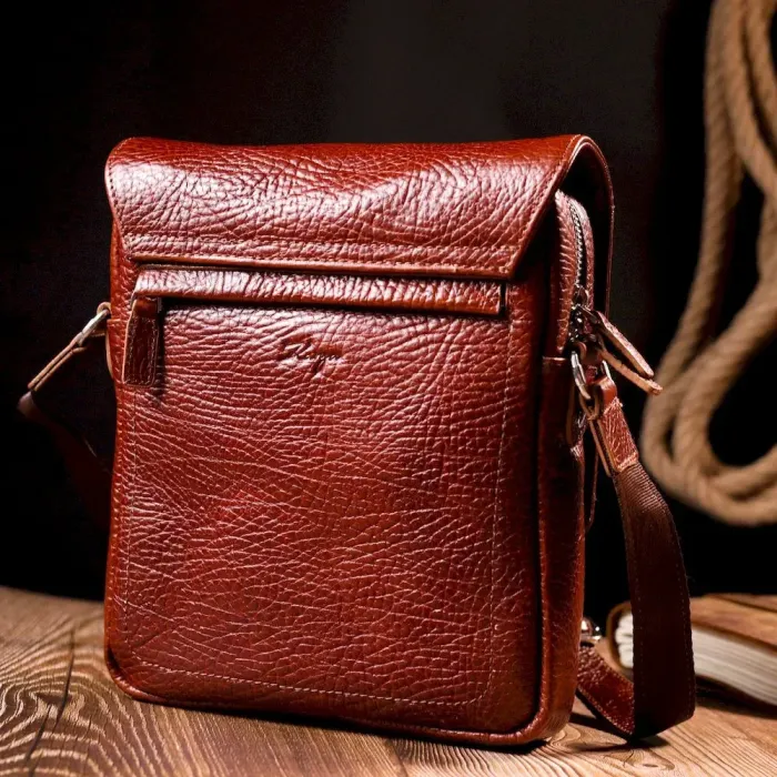 Надежная сумка на плечо KARYA 20903 кожаная Коричневый