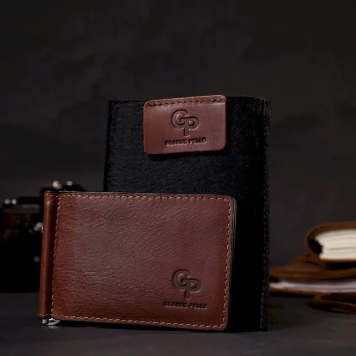 Надійний шкіряний затискач для грошей GRANDE PELLE 11668 Коричневий