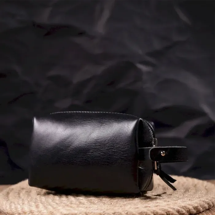 Невелика косметичка з гладкої шкіри на блискавці Україна GRANDE PELLE 16761 Чорна