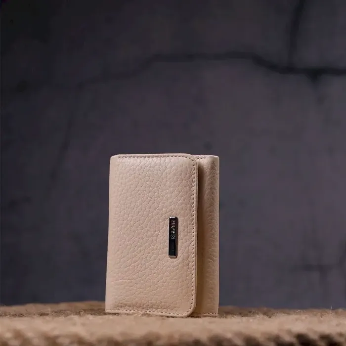 Невеликий жіночий портмоне з монетницею з натуральної шкіри KARYA 21320 Молочний