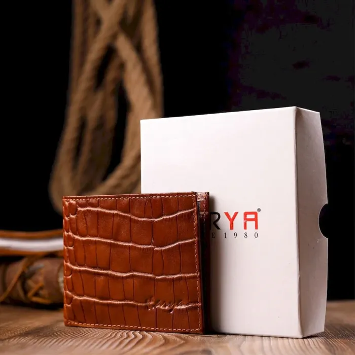 Небольшой мужской зажим из фактурной кожи под рептилию KARYA 21051 Коричневый