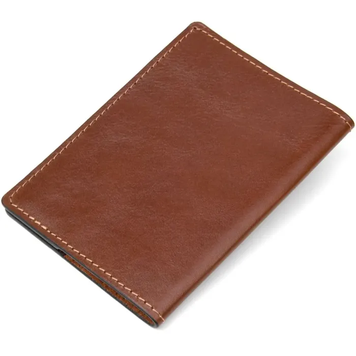 Обкладинка на паспорт із натуральної шкіри GRANDE PELLE 11485 Коричневий