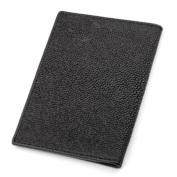 Обкладинка на паспорт STINGRAY LEATHER 18270 із натуральної шкіри морського ската Чорний