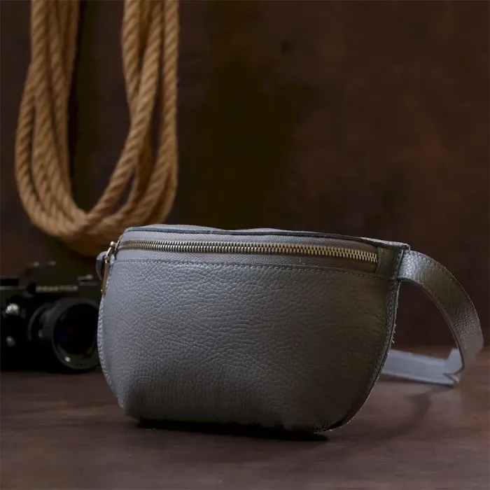 Оригинальная женская бананка из натуральной кожи Shvigel 16379 Серый