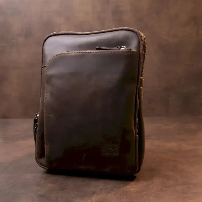 Оригінальна сумка з накладною кишенею на блискавці в матовій шкірі 11280 SHVIGEL, Коричнева