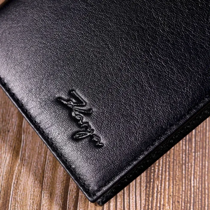 Отличная обложка на документы гладкой кожи KARYA 20928 Черный