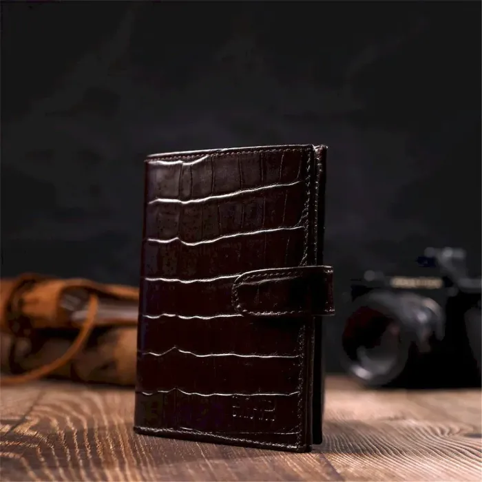 Портмоне фактурне для чоловіків з натуральної шкіри з тисненням під крокодила BOND 22058 Коричневий