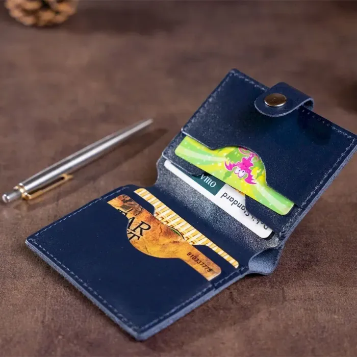 Недорогое портмоне вертикальное мужское кожаное SHVIGEL 16220 Синее