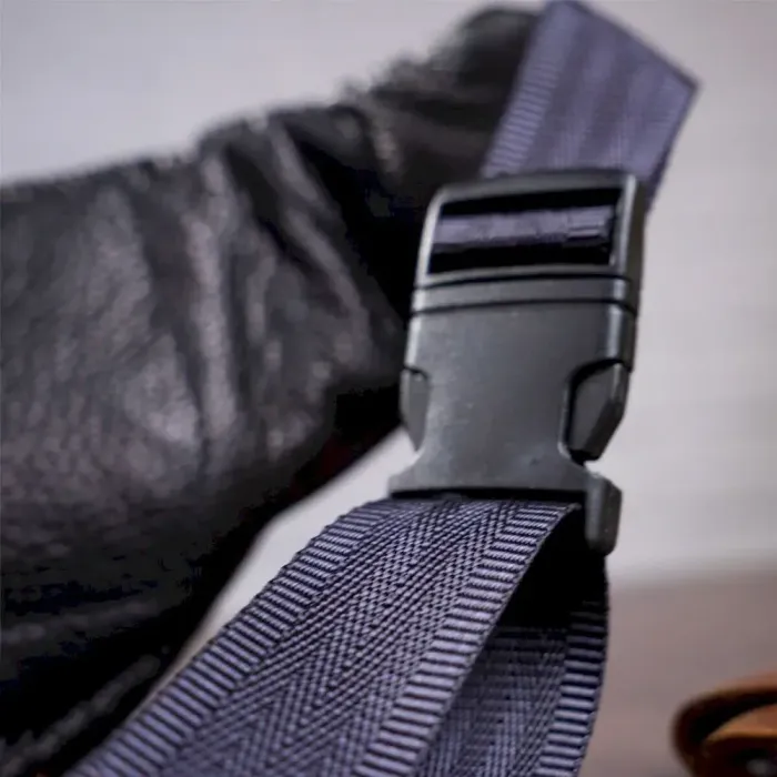 Поясная сумка SHVIGEL 13942 Черная