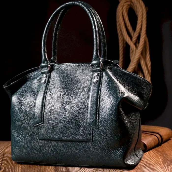 Практичная деловая женская сумка KARYA 20889 кожаная Зеленый