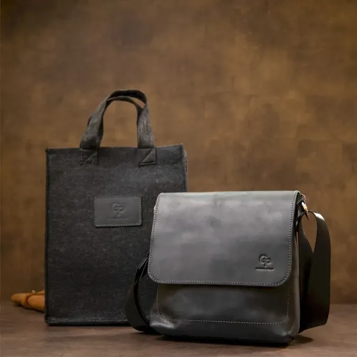 Практична шкіряна чоловіча сумка GRANDE PELLE 11431 Чорний