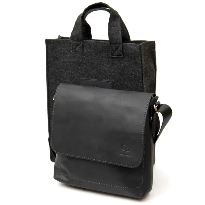 Практична шкіряна чоловіча сумка GRANDE PELLE 11431 Чорний