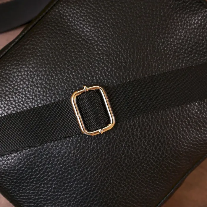 Практична чоловіча сумка через плече Shvigel 16334 Чорний