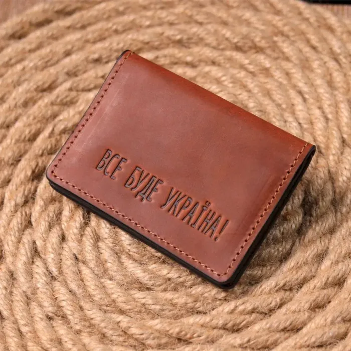 Практичная обложка на автодокументы в винтажной коже Украина GRANDE PELLE 16706 Светло-коричневая