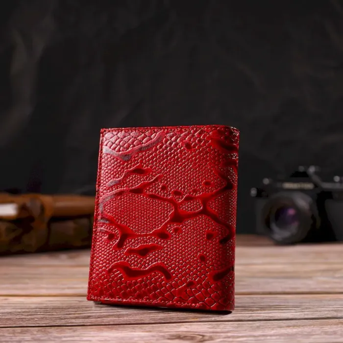 Чудовий гаманець для жінок середнього розміру з натуральної шкіри з тисненням під рептилію CANPELLINI 21818 Червоний