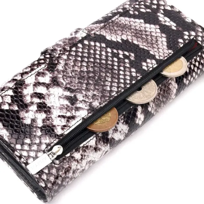 Превосходный женский кошелек из натуральной фактурной кожи под змею KARYA 21034 Черный