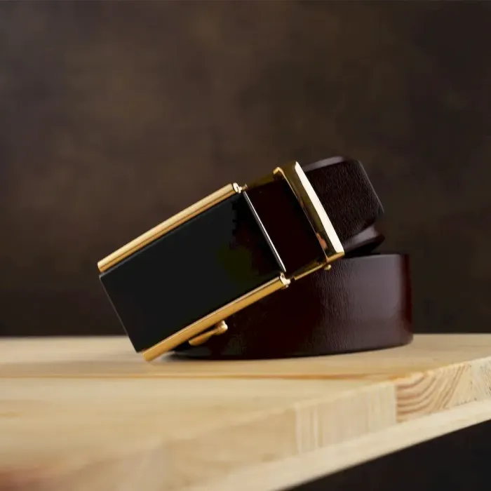 Ремень мужской c золотистой прямоугольной пряжкой Vintage 20260 Коричневый