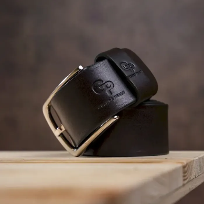 Ремінь чоловічий із сріблястою пряжкою GRANDE PELLE 11266 Коричневий