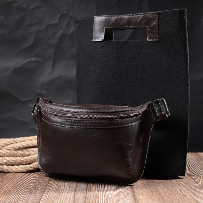 Стильна бананка для чоловіків із натуральної шкіри GRANDE PELLE 22814 Коричневий