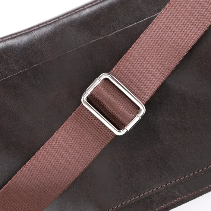 Стильна бананка для чоловіків із натуральної шкіри GRANDE PELLE 22814 Коричневий