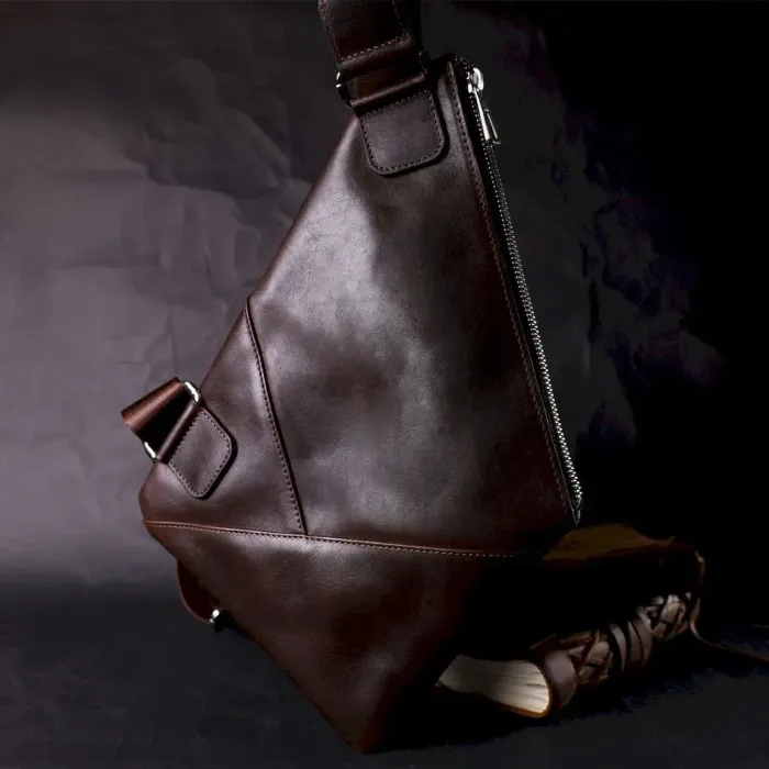 Стильна чоловіча сумка на плечі із натуральної шкіри GRANDE PELLE 11669 Коричнева