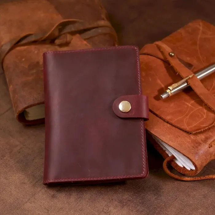 Стильна обкладинка на документи з натуральної шкіри Shvigel 16520