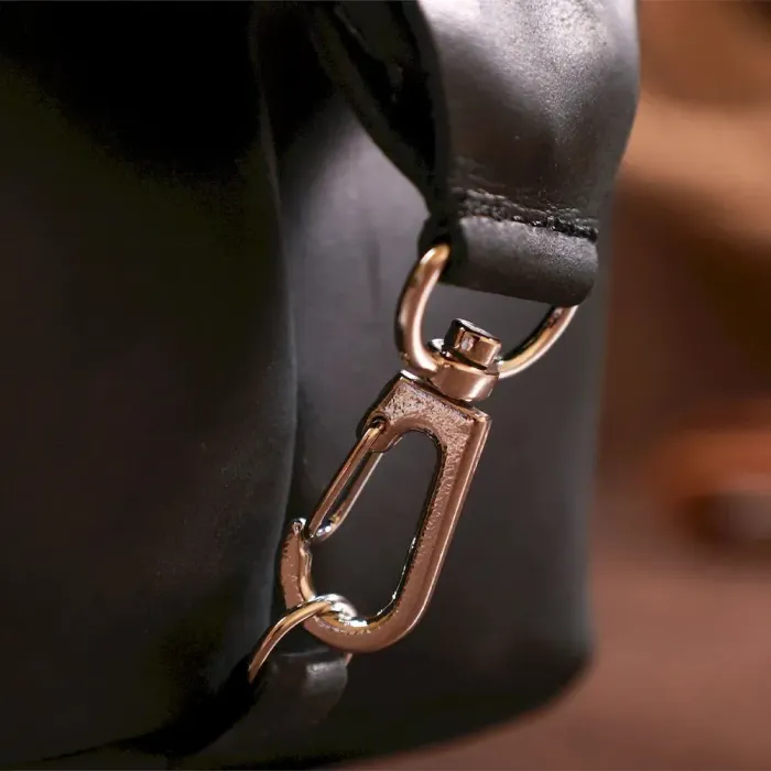 Стильная винтажная косметичка Shvigel 16397 Черный