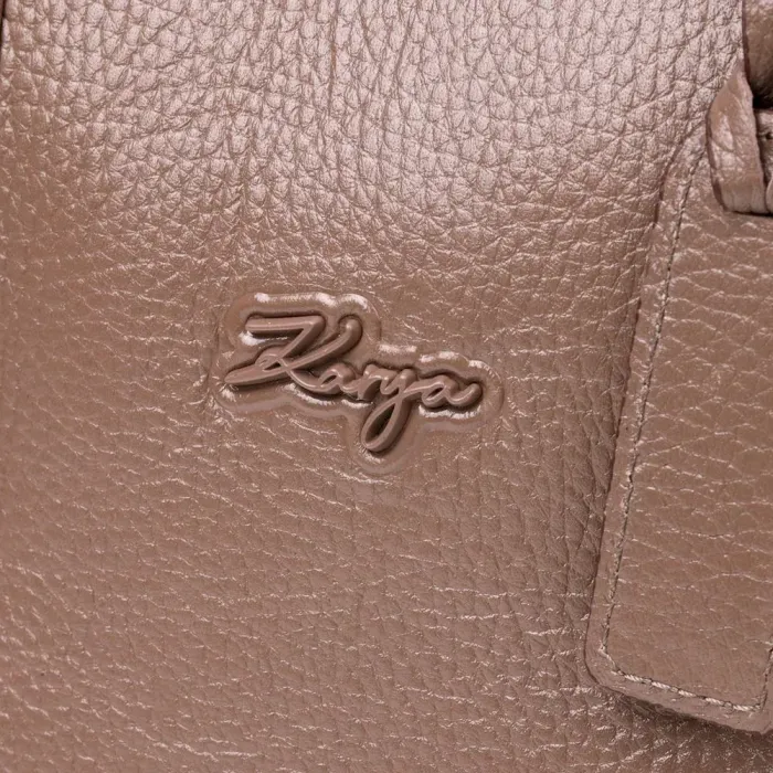 Стильная вместительная женская сумка KARYA 20882 кожаная Бежевый