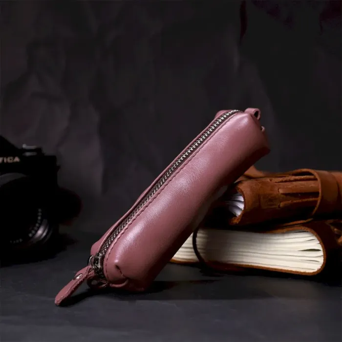 Стильна жіноча шкіряна ключниця GRANDE PELLE 16791 Пудровий