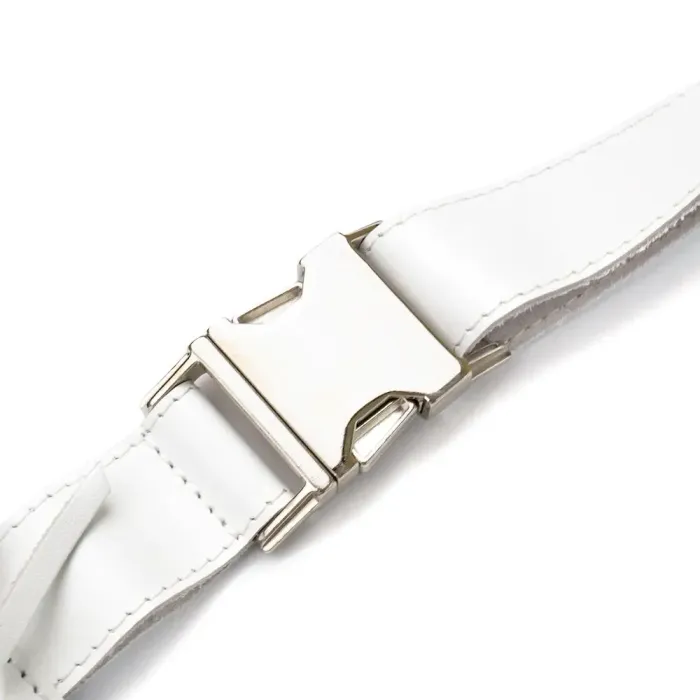 Стильна сумка на пояс GRANDE PELLE 11356 Білий