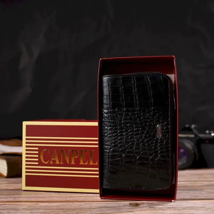 Стильне жіноче портмоне середнього розміру з натуральної шкіри з тисненням під крокодила CANPELLINI 21911 Чорне