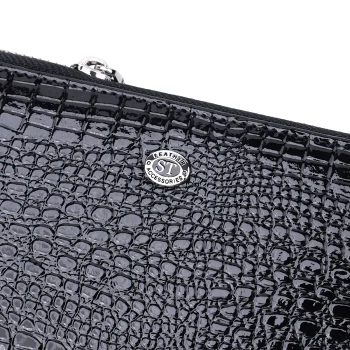 Стильний фактурний клатч на два відділення з лакованої шкіри ST Leather 22693 Чорний